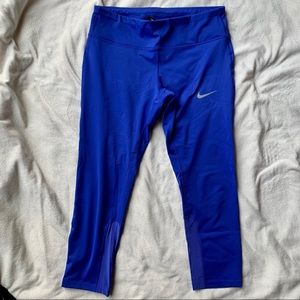 Nike Dri-Fit Crop Leggings, Size M